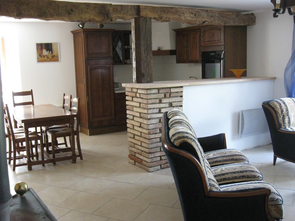Les Genets Valderois Villa Valderies Ruang foto