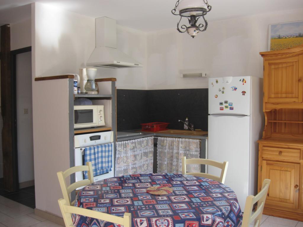Les Genets Valderois Villa Valderies Bagian luar foto