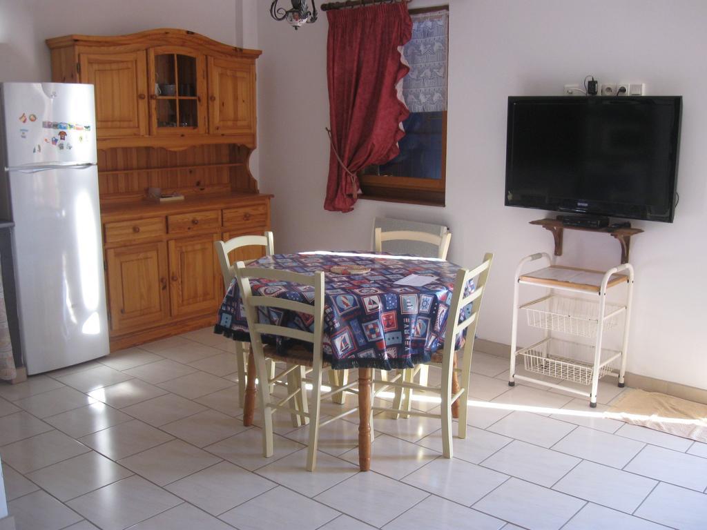 Les Genets Valderois Villa Valderies Bagian luar foto
